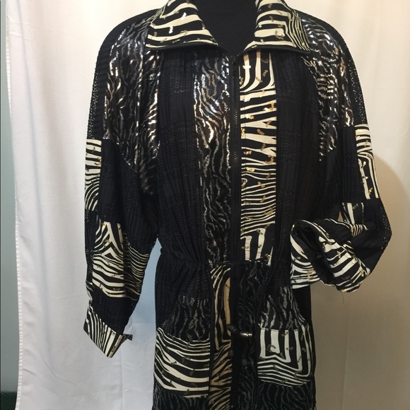 Jackets & Blazers - Carolean🌷Jkt Blk/Gold/Cream Lined Size L